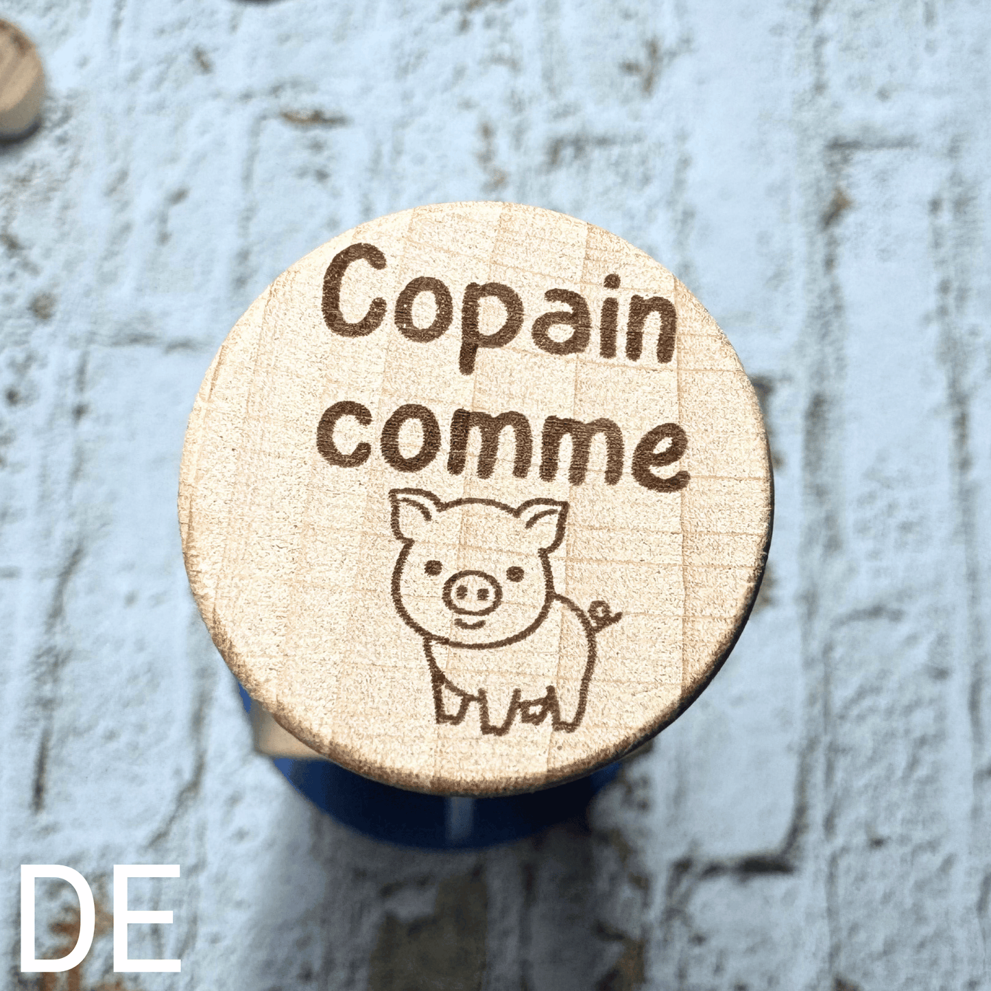Bouchon en bois gravé - Copain comme cochon