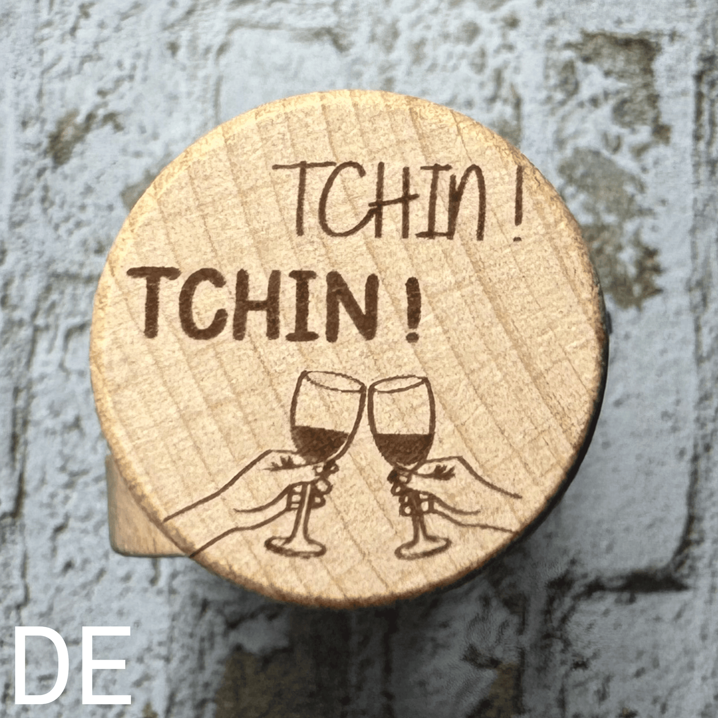 Bouchon en bois gravé - Tchin Tchin