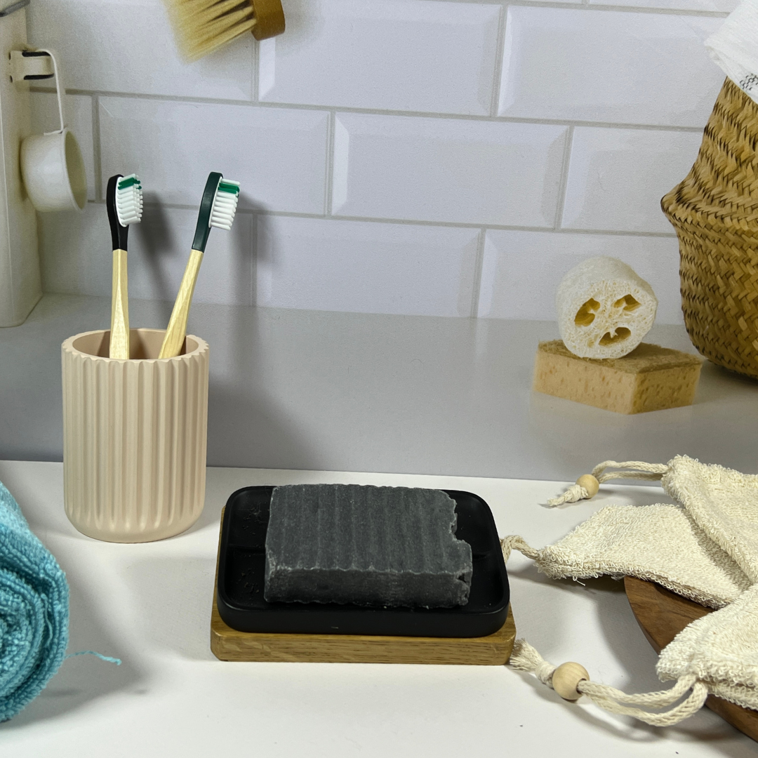 Savon enrichie en huile végétale exfoliant vue de face.