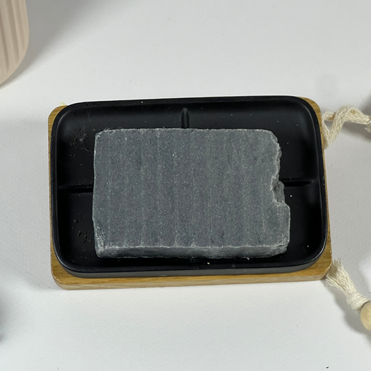 Savon enrichie en huile végétale exfoliant vue de haut.