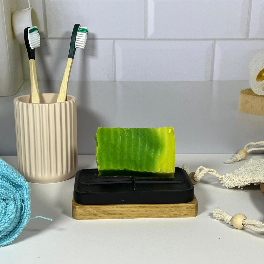 Savon enrichie en huile végétale à l'Aloe Vera vue de face.
