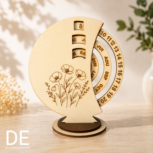 Calendrier perpétuel en bois avec coquelicot gravé