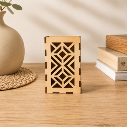 Pot à crayons en bois Mosaïque avec motif géométrique ajouré découpé au laser